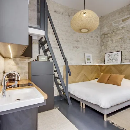 Chez Colette Canal St Martin Paris