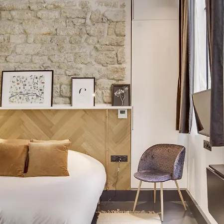 Chez Colette Canal St Martin Apartment Paris